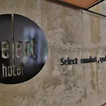 Select Center