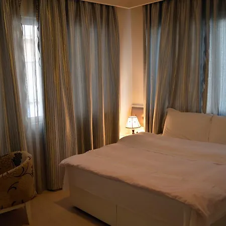 Select Center Hostel *