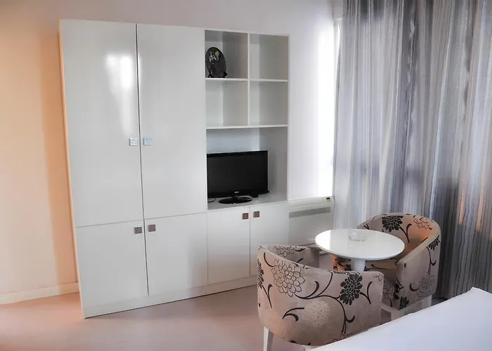 Auberge de jeunesse Select Center Tirana