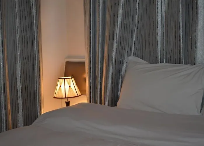 Select Center Auberge de jeunesse Tirana